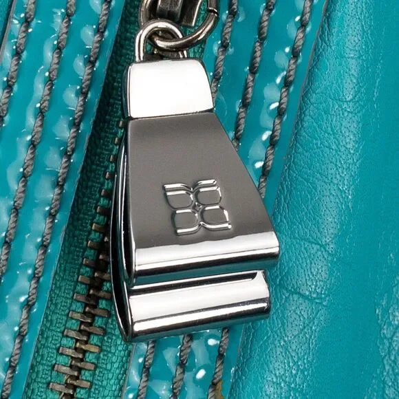 BCBG MAX AZRIA Bag Large Turquoise Bucket Hobo Satchel Tote Pockets - Picture 4 of 16